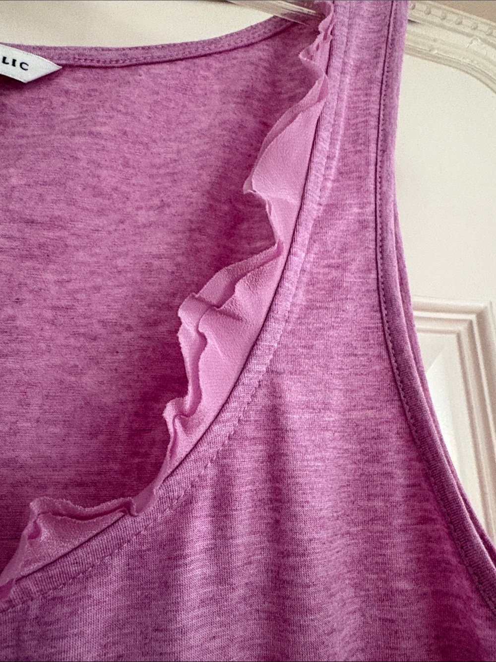 BANANA REPUBLIC SLEEVELESS TOP SIZE SMALL - Picture 4 of 5